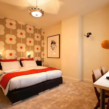 Central Bruges B&B Bed & Breakfast 2*